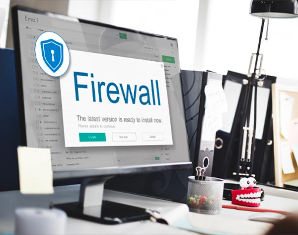 Assistenza informatica aziendale Gallarate: pc con una finestra aperta di firewall